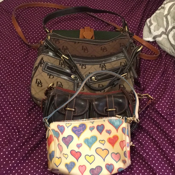 Lot of 5 Dooney and Bourke handbags - Picture 1 of 5